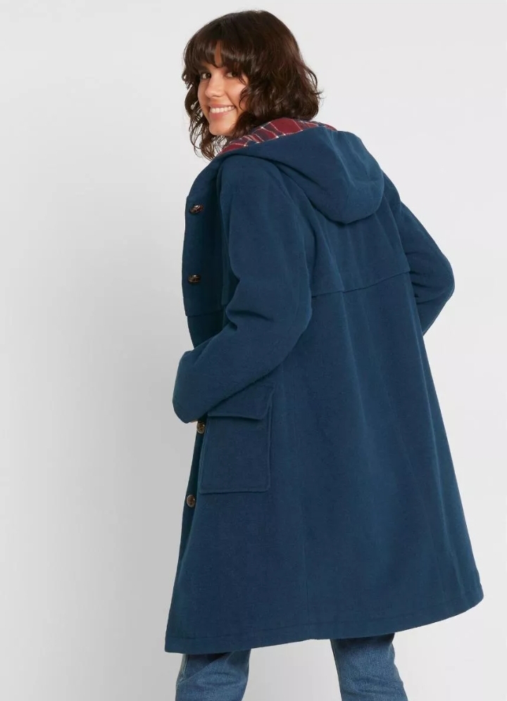 Dlhý s kapucňou kabát 